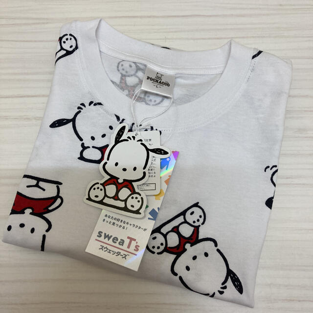 サンリオ(サンリオ)の新品未使用　綿100% タグ付き　サンリオ　ポチャッコ　Tシャツ L 総柄 エンタメ/ホビーのおもちゃ/ぬいぐるみ(キャラクターグッズ)の商品写真