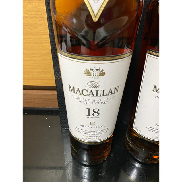 サントリー(サントリー)のMACALLAN マッカラン１８年　シェリーオーク　2019、2020年　2本 食品/飲料/酒の酒(ウイスキー)の商品写真