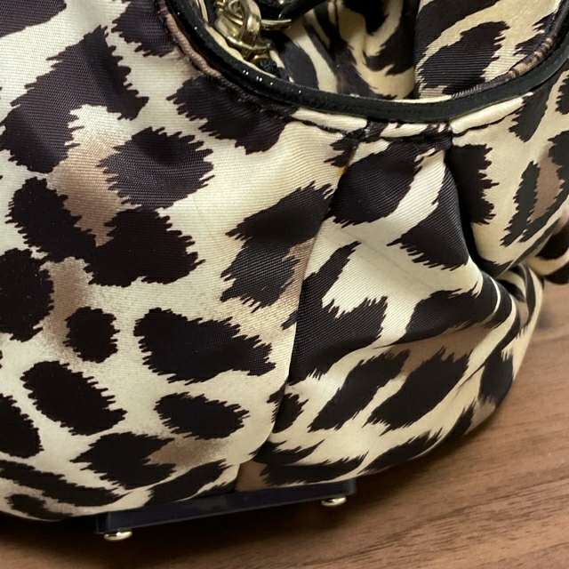 kate spade new york(ケイトスペードニューヨーク)のkate spade ケイトスペード ハンドバッグ リボン レオパード ヒョウ柄 レディースのバッグ(ハンドバッグ)の商品写真