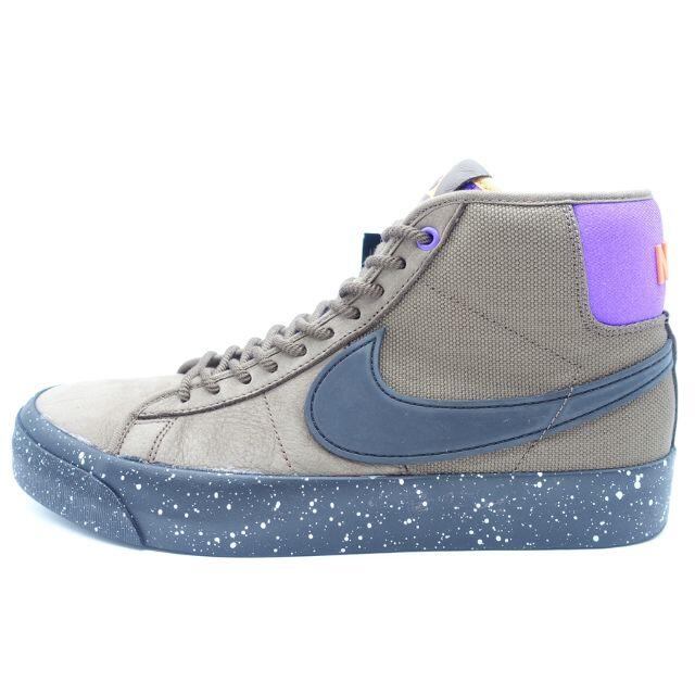 NIKE(ナイキ)のNIKE SB ZOOM BLAZER MID PRO GT QS ナイキ 大名 メンズの靴/シューズ(スニーカー)の商品写真