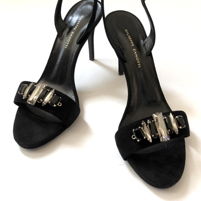 GIUZEPPE ZANOTTI(ジュゼッペザノッティ)の新品/36 ジュゼッペザノッティ ビジュー ヒール サンダル レディースの靴/シューズ(サンダル)の商品写真