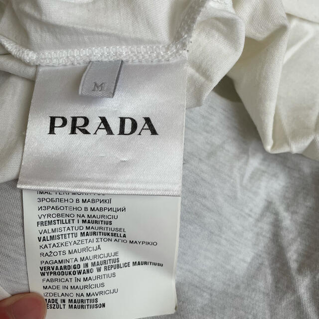 PRADA 白Tシャツ　M | フリマアプリ ラクマ