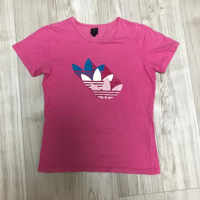 adidas(アディダス)のアディダス　Tシャツ レディースのトップス(Tシャツ(半袖/袖なし))の商品写真