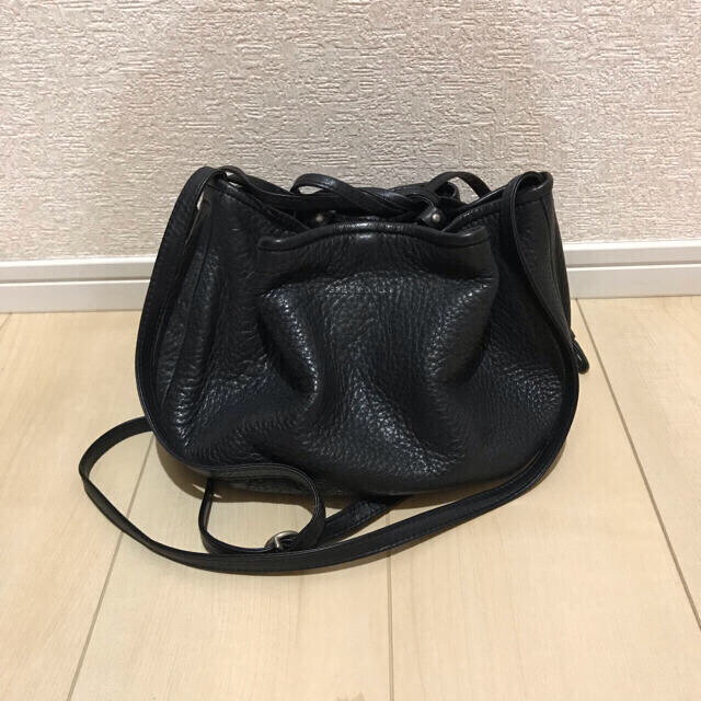 SEE BY CHLOE(シーバイクロエ)のシーバイクロエ　ショルダーバッグ　巾着　レザー  バッグ レディースのバッグ(ショルダーバッグ)の商品写真