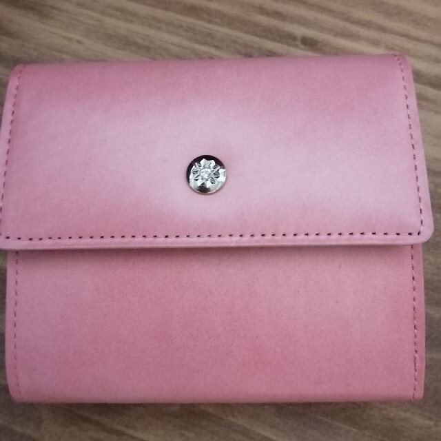 新品 CYPRIS(キプリス)二つ折り財布 ピンク