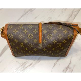 ルイヴィトン(LOUIS VUITTON)のルイヴィトン　VUITTON ショルダー　バック　(ショルダーバッグ)