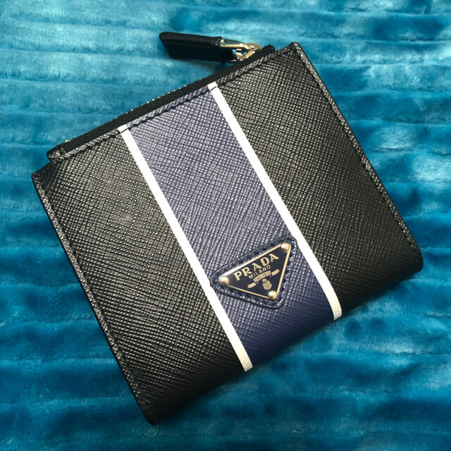 PRADA(プラダ)の【未使用】プラダ 2021春夏 財布 小銭入れ付き メンズのファッション小物(折り財布)の商品写真