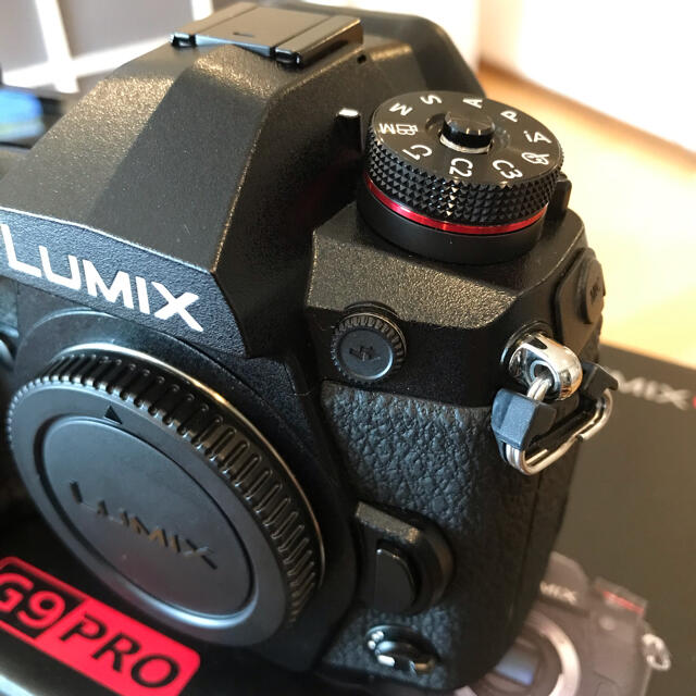 Panasonic(パナソニック)のA品☆Panasonic LUMIX DC-G9 ボデ☆G9 PRO☆ スマホ/家電/カメラのカメラ(ミラーレス一眼)の商品写真