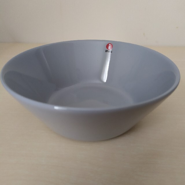 iittala(イッタラ)の新品・未使用  イッタラ ティーマ シリアル ボウル パールグレー 15cm×2 インテリア/住まい/日用品のキッチン/食器(食器)の商品写真