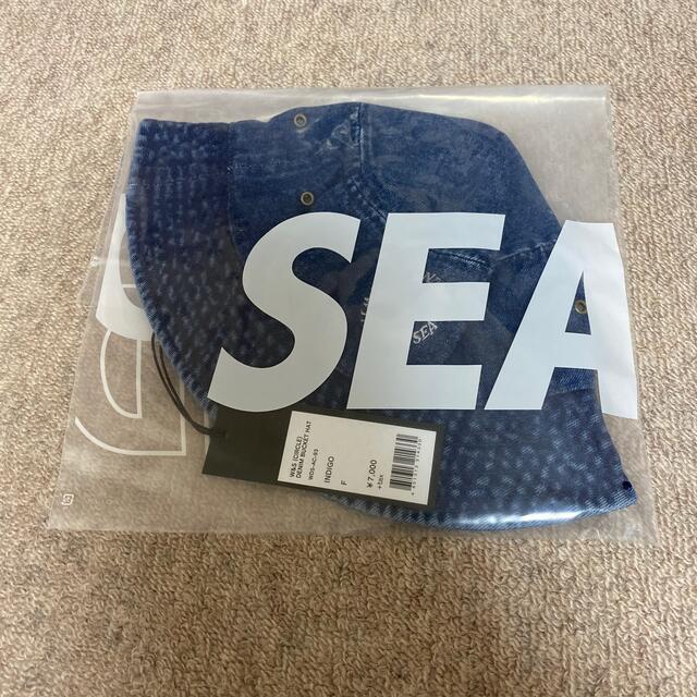 SEA(シー)のウィンダンシー サークルデニムバケットハット メンズの帽子(ハット)の商品写真