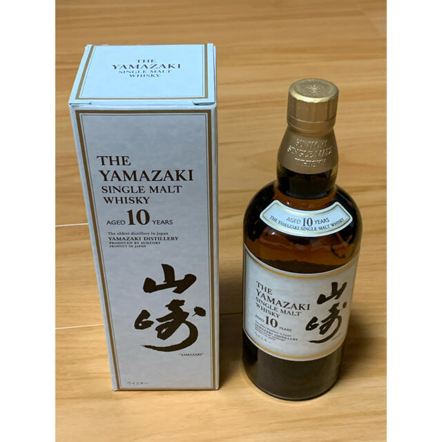 サントリー(サントリー)のSUNTORY　山崎　10年　シングルモルトウイスキー　700ml サントリー 食品/飲料/酒の酒(ウイスキー)の商品写真