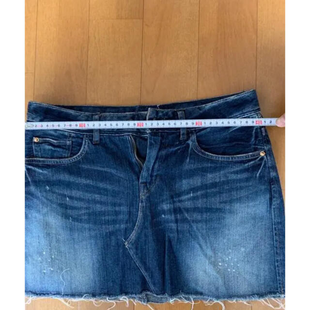 CEPO(セポ)のcepo  デニム　スカート 　ダメージ加工 レディースのスカート(ミニスカート)の商品写真
