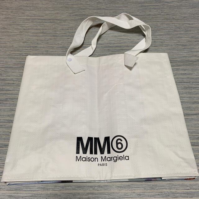 MM6(エムエムシックス)のMM6 ショッパー ショップバッグ ショップ袋 エムエムシックスマルジェラ レディースのバッグ(ショップ袋)の商品写真