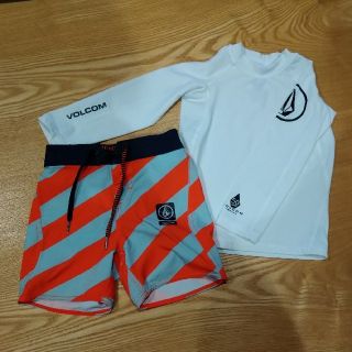 VOLCOM ボルコム 水着・ラッシュガード 3T(水着)