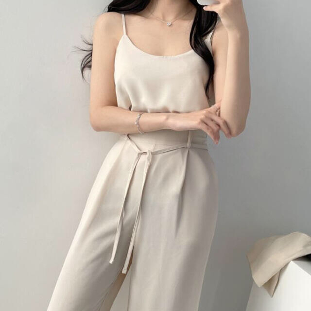【予約商品】《4カラー》3点　半袖　パンツ　セットアップ　韓国ファッションレディース