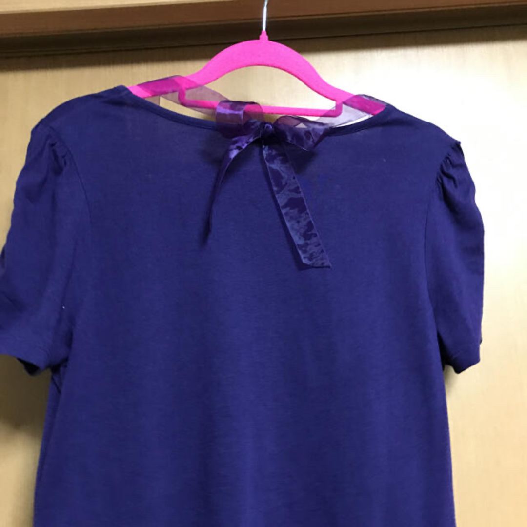 LAURA ASHLEY(ローラアシュレイ)の美品　ローラアシュレイ　Tシャツ レディースのトップス(Tシャツ(半袖/袖なし))の商品写真