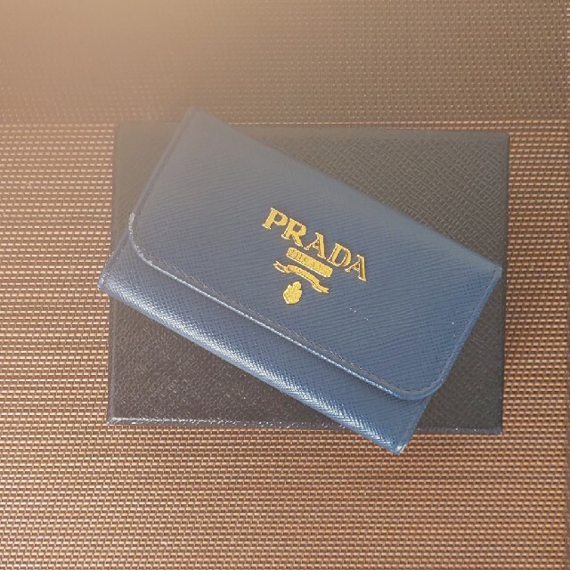 PRADA(プラダ)のPRADAキーケース レディースのファッション小物(キーケース)の商品写真