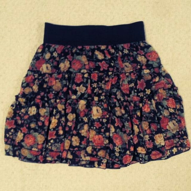 INGNI(イング)のINGNI 花柄スカート レディースのスカート(ミニスカート)の商品写真