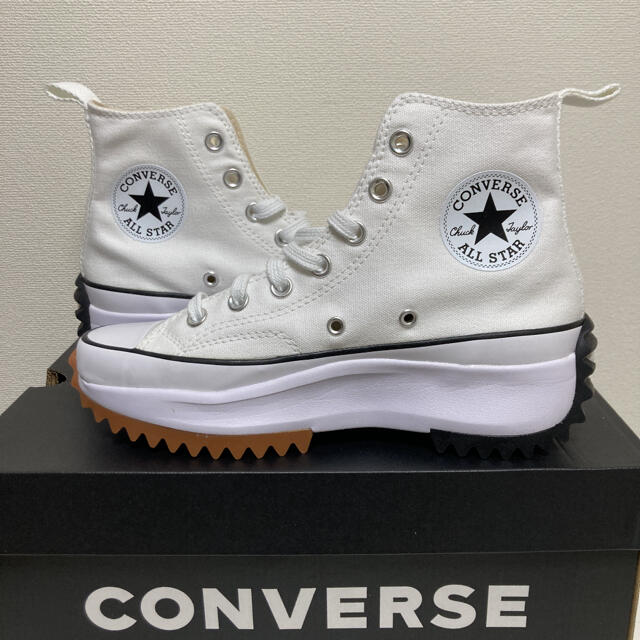 日本未発売メルカリで同一商品無し！？CONVERSE Run Star Hike