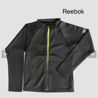 リーボック(Reebok)の新品.リーボック　Reebok フルジップ シンプル ラッシュガード(水着)