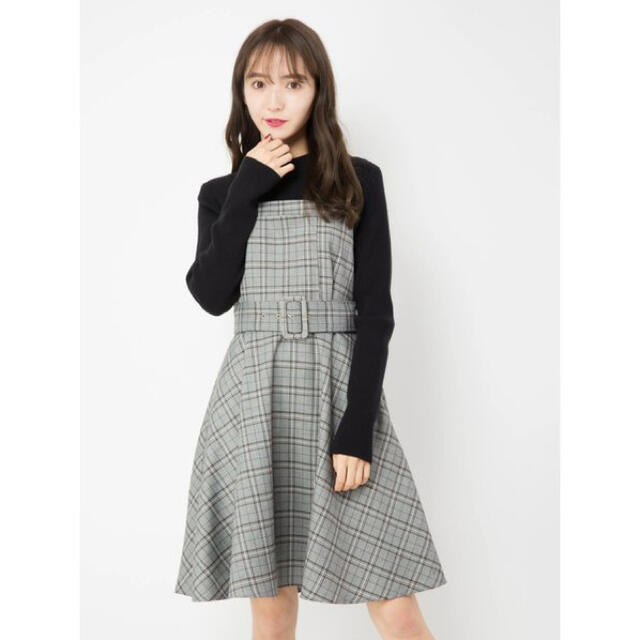 CECIL McBEE(セシルマクビー)のセシルマクビー　ワンピース　完売品‼️  美品❗️ レディースのワンピース(ひざ丈ワンピース)の商品写真