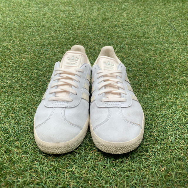 adidas(アディダス)の美品24.5 adidas GAZELLE アディダス ガッツレー G96 レディースの靴/シューズ(スニーカー)の商品写真