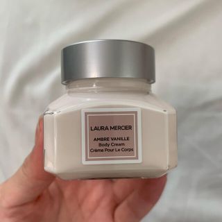 ローラメルシエ(laura mercier)のローラメルシエ　ホイップトボディクリーム　アンバーバニラ(ボディクリーム)