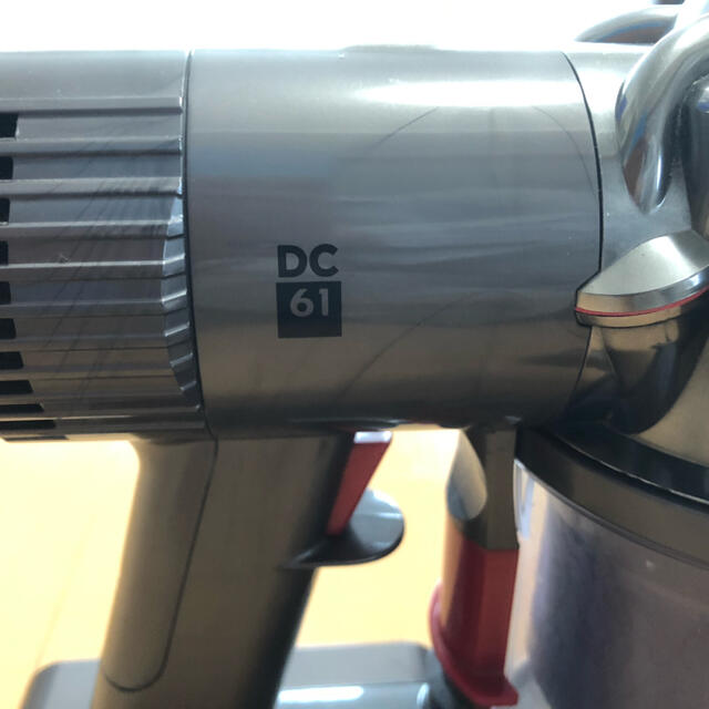 Dyson(ダイソン)のdyson DC61 スマホ/家電/カメラの生活家電(掃除機)の商品写真