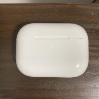 AirPods Pro 充電ケース(バッテリー/充電器)