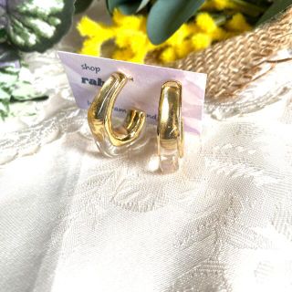 ピアス(ピアス)