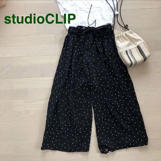 スタディオクリップ(STUDIO CLIP)の新品✩.*˚studio CLIP 麻入 ドット ワイドパンツ(カジュアルパンツ)