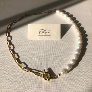 ザラ(ZARA)の［gold］淡水パール × チェーン マンテルネックレス(ネックレス)