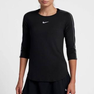 ナイキ(NIKE)の☆新品☆NIKEナイキ 海外テニスウェア  3/4トップス　US-XS(ウェア)