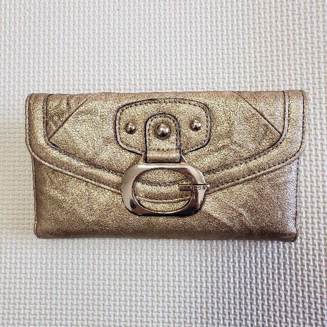 GUESS(ゲス)のGUESS 長財布 レディースのファッション小物(財布)の商品写真
