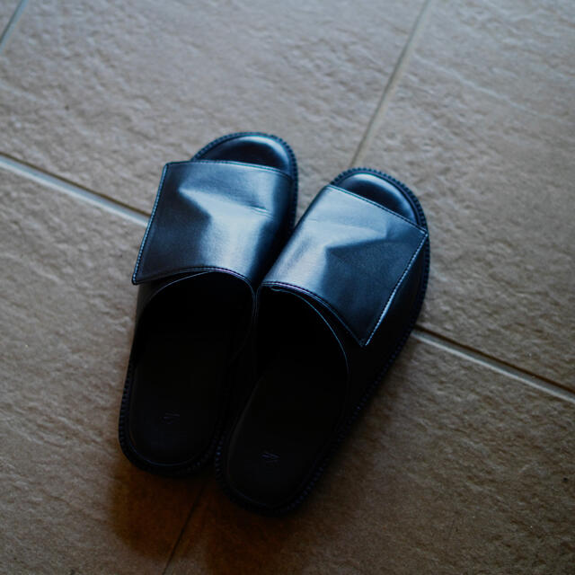 Maison Martin Margiela(マルタンマルジェラ)のhep sandal ヘップサンダル　GNK レザー　スリッポン メンズの靴/シューズ(サンダル)の商品写真