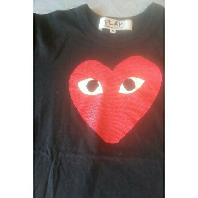 COMME des GARCONS(コムデギャルソン)のCOMME des GARCONS プレイ Tシャツ レディースのトップス(Tシャツ(半袖/袖なし))の商品写真