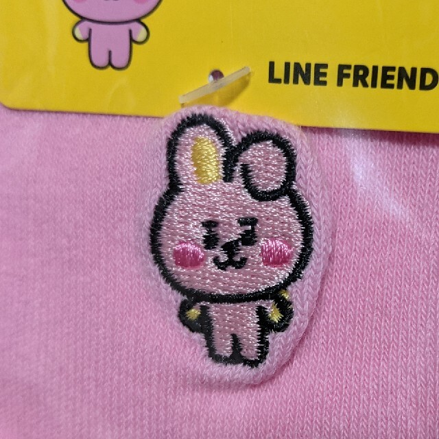 防弾少年団(BTS)(ボウダンショウネンダン)の★新作★ BT21 socks  ソックス BABY COOKY レディースのレッグウェア(ソックス)の商品写真