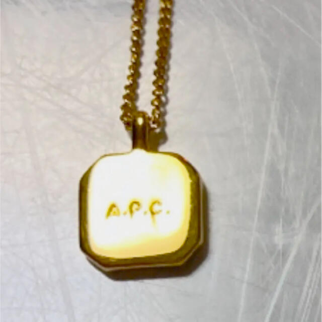 A.P.C(アーペーセー)のA.P.Cペンダント レディースのアクセサリー(ネックレス)の商品写真