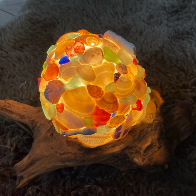インテリア 照明 フロアランプ シェルランプ シーグラス 貝殻 | フリマアプリ ラクマ