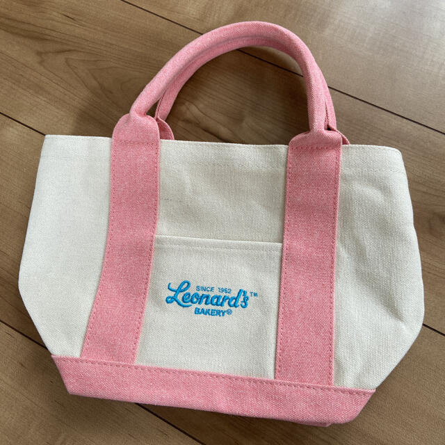 ともちん様専用【Leonard's BAKERY】レナーズベーカリートートバッグ レディースのバッグ(トートバッグ)の商品写真