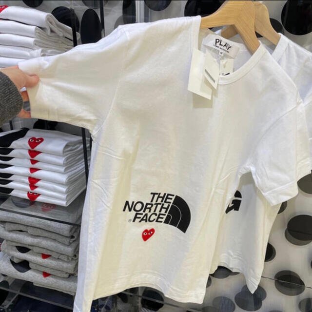 COMME des GARCONS(コムデギャルソン)のCdg Play THE NORTH FACEX Play T-Shirt メンズのトップス(Tシャツ/カットソー(半袖/袖なし))の商品写真