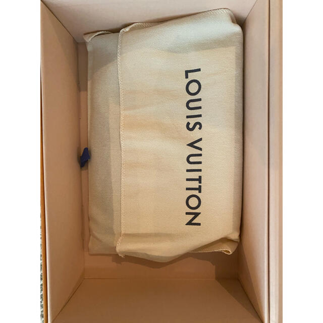 LOUIS VUITTON(ルイヴィトン)の顧客限定　ルイヴィトン　非売品　not for sale 手帳 メンズのファッション小物(手帳)の商品写真