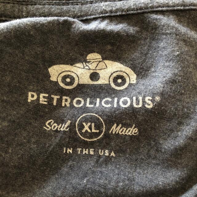 PETROLICIOUS グレーTシャツ　XL メンズのトップス(Tシャツ/カットソー(半袖/袖なし))の商品写真