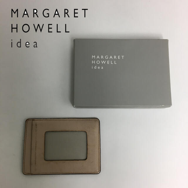 MARGARET HOWELL(マーガレットハウエル)のHOWELL idea パスケース アーモンド 4805440 レディースのファッション小物(名刺入れ/定期入れ)の商品写真