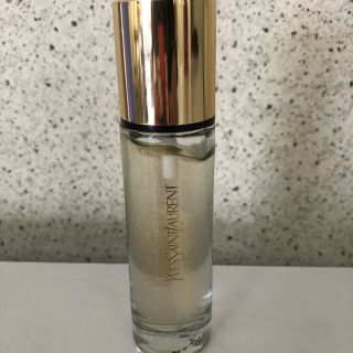 イヴサンローランボーテ(Yves Saint Laurent Beaute)のイヴサンローラン ラディアントタッチブラープライマー 30ml(化粧下地)