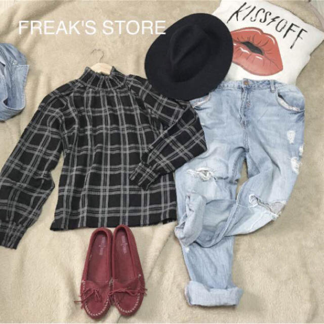 FREAK'S STORE(フリークスストア)のFREAK'S STORE ビクトリアギャザーブラウス レディースのトップス(シャツ/ブラウス(長袖/七分))の商品写真