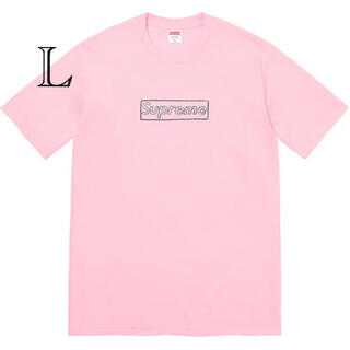 シュプリーム(Supreme)のsupreme KAWS Chalk Logo Tee Light Pink L(Tシャツ/カットソー(半袖/袖なし))