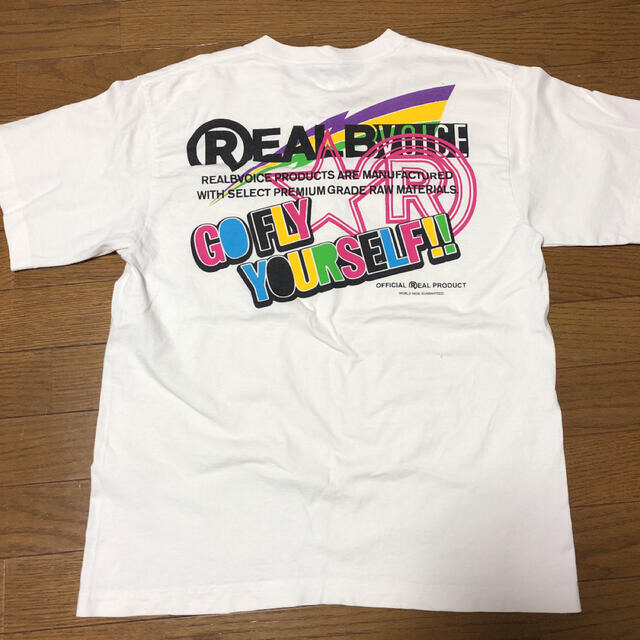 RealBvoice(リアルビーボイス)のリアルビーボイス　Tシャツ メンズのトップス(Tシャツ/カットソー(半袖/袖なし))の商品写真