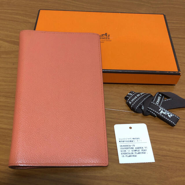 Hermes(エルメス)のマコ様専用　エルメス　手帳カバー　サーモンピンク　フラミンゴ　ヴィジョン レディースのファッション小物(その他)の商品写真