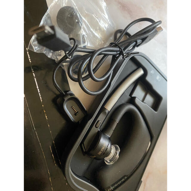 PLANTRONICS Bluetooth ワイヤレスヘッドセット スマホ/家電/カメラのオーディオ機器(ヘッドフォン/イヤフォン)の商品写真